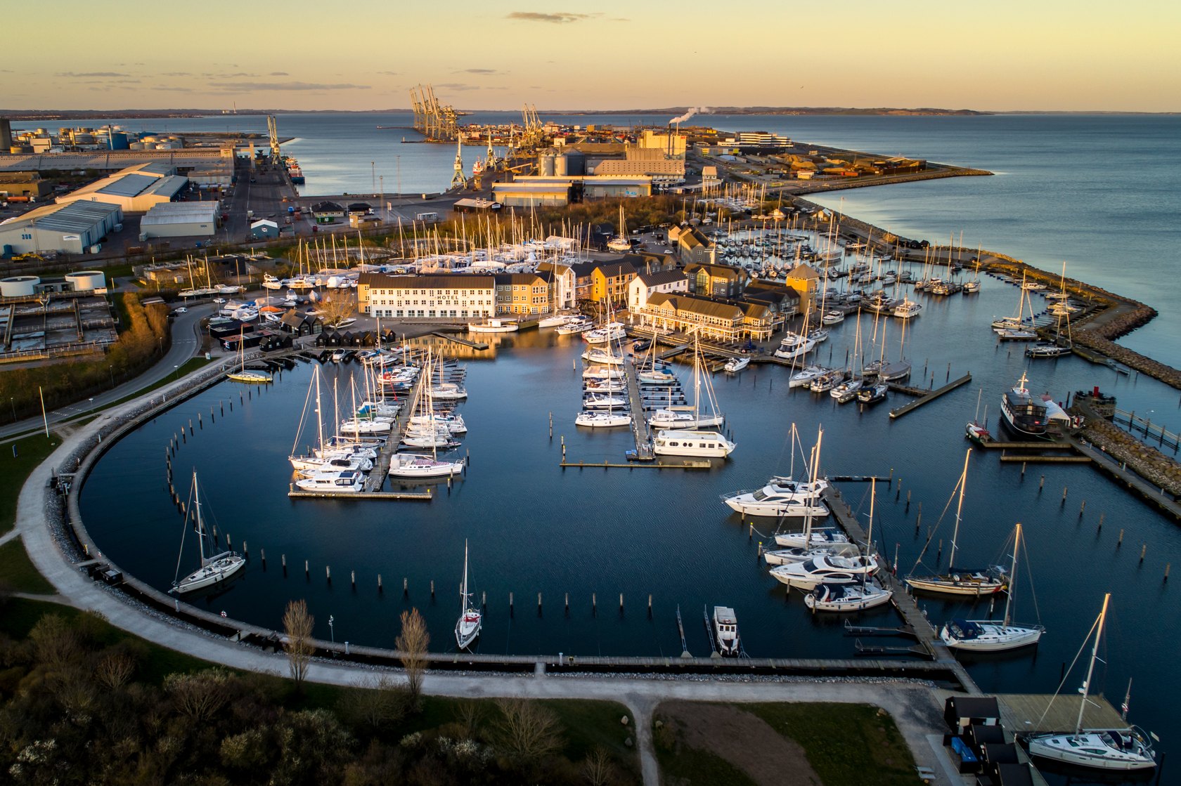 Foto af Marselisborg Lystbådehavn – guide til dit besøg